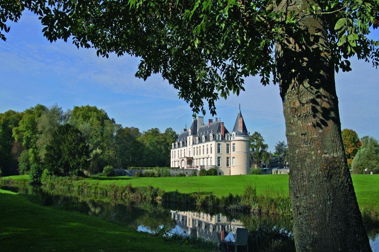 Chateau d'Augerville Exterior foto