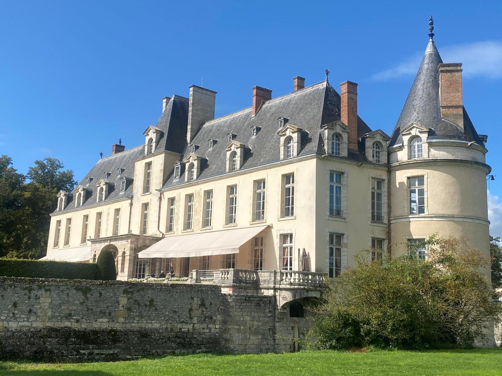 Chateau d'Augerville Exterior foto