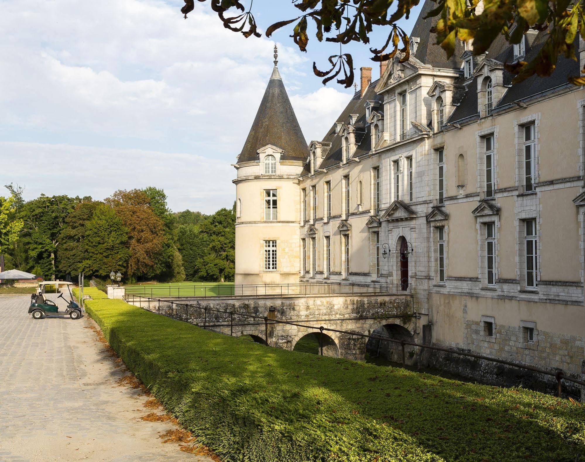 Chateau d'Augerville Exterior foto