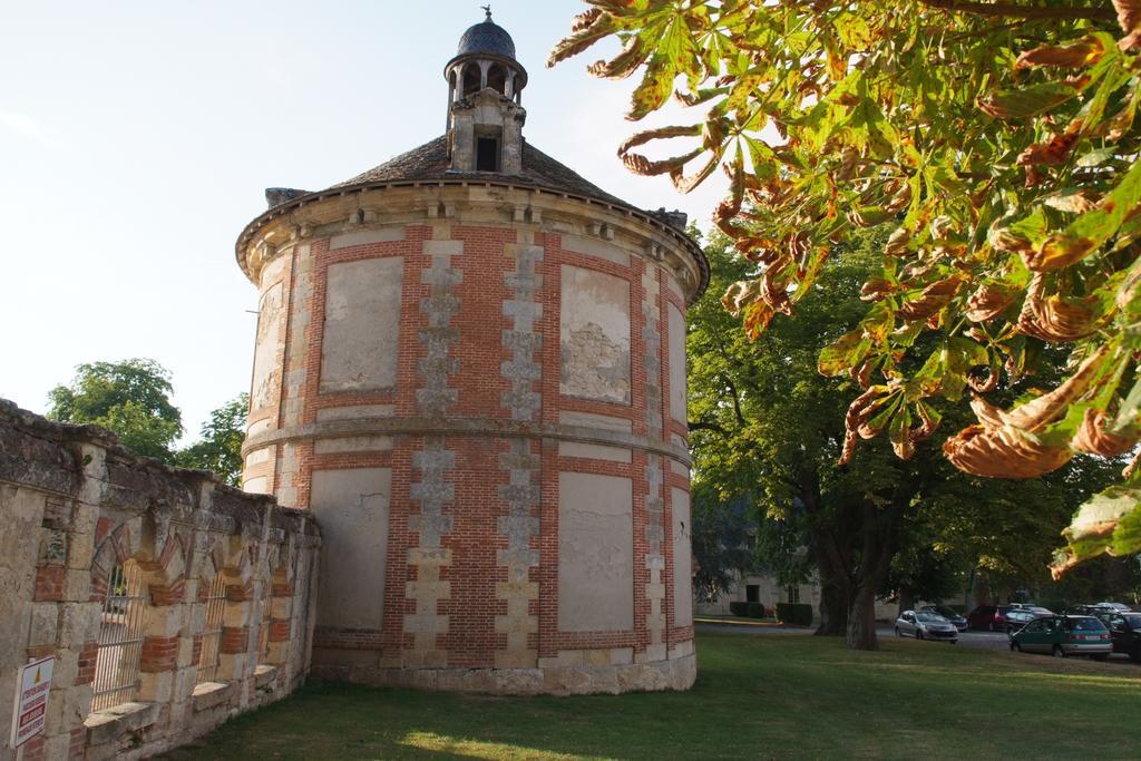 Chateau d'Augerville Exterior foto